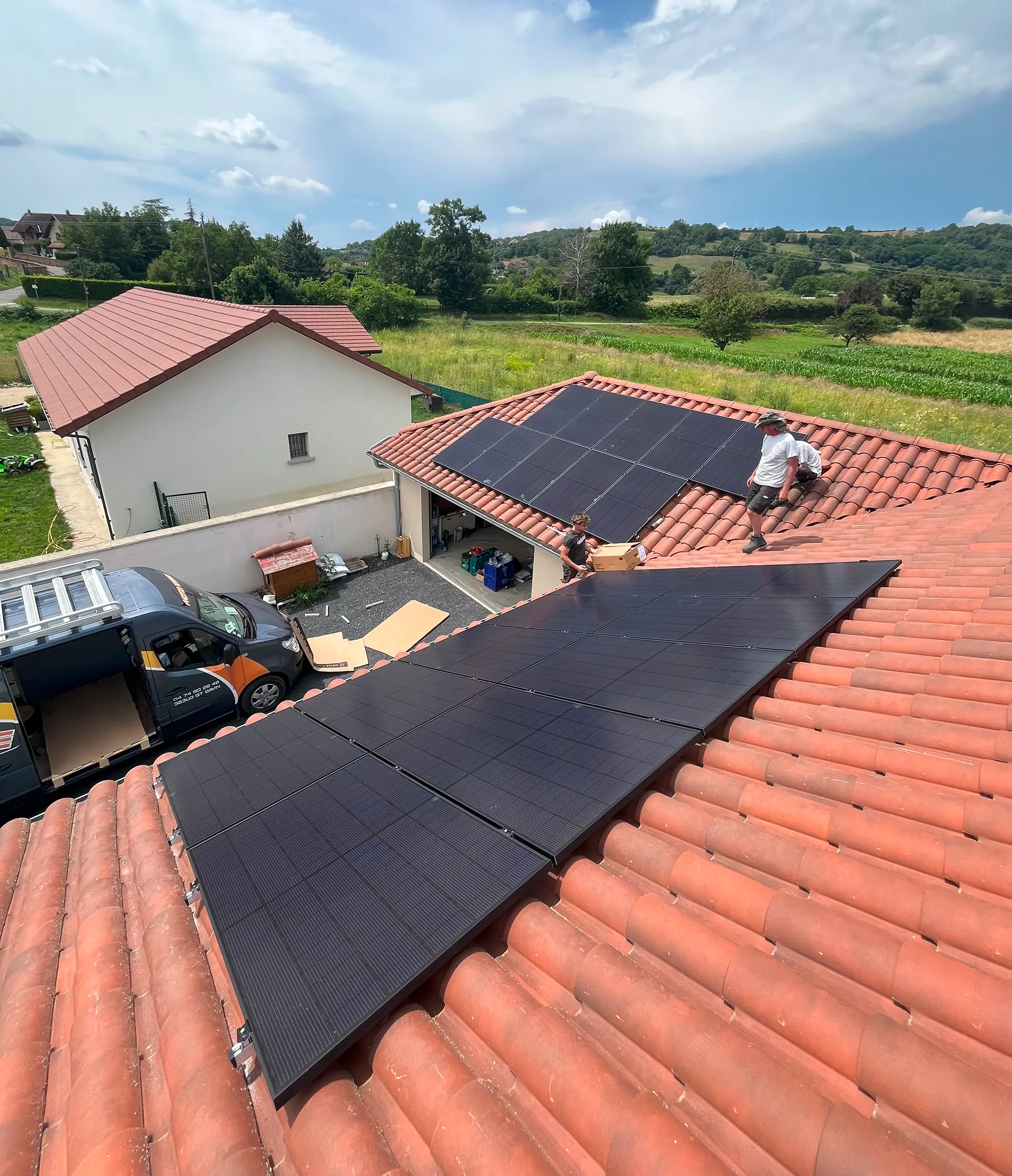 Pose de panneaux solaires et pompe à chaleur